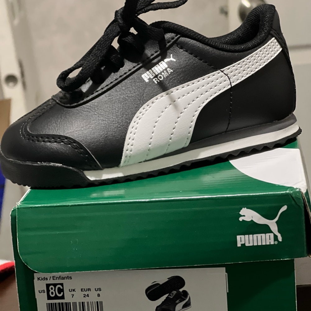 Toddler boy pumas